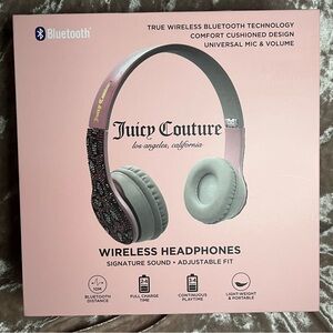 Juicy Couture Bedazzled Wireless headphone